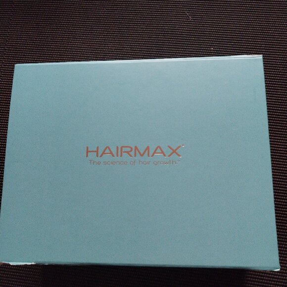 Hairmax red laser hair growth cap - Picture 1 of 3